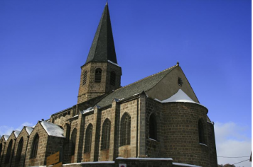 Eglise Saint-André Office de tourisme du massif du Sancy